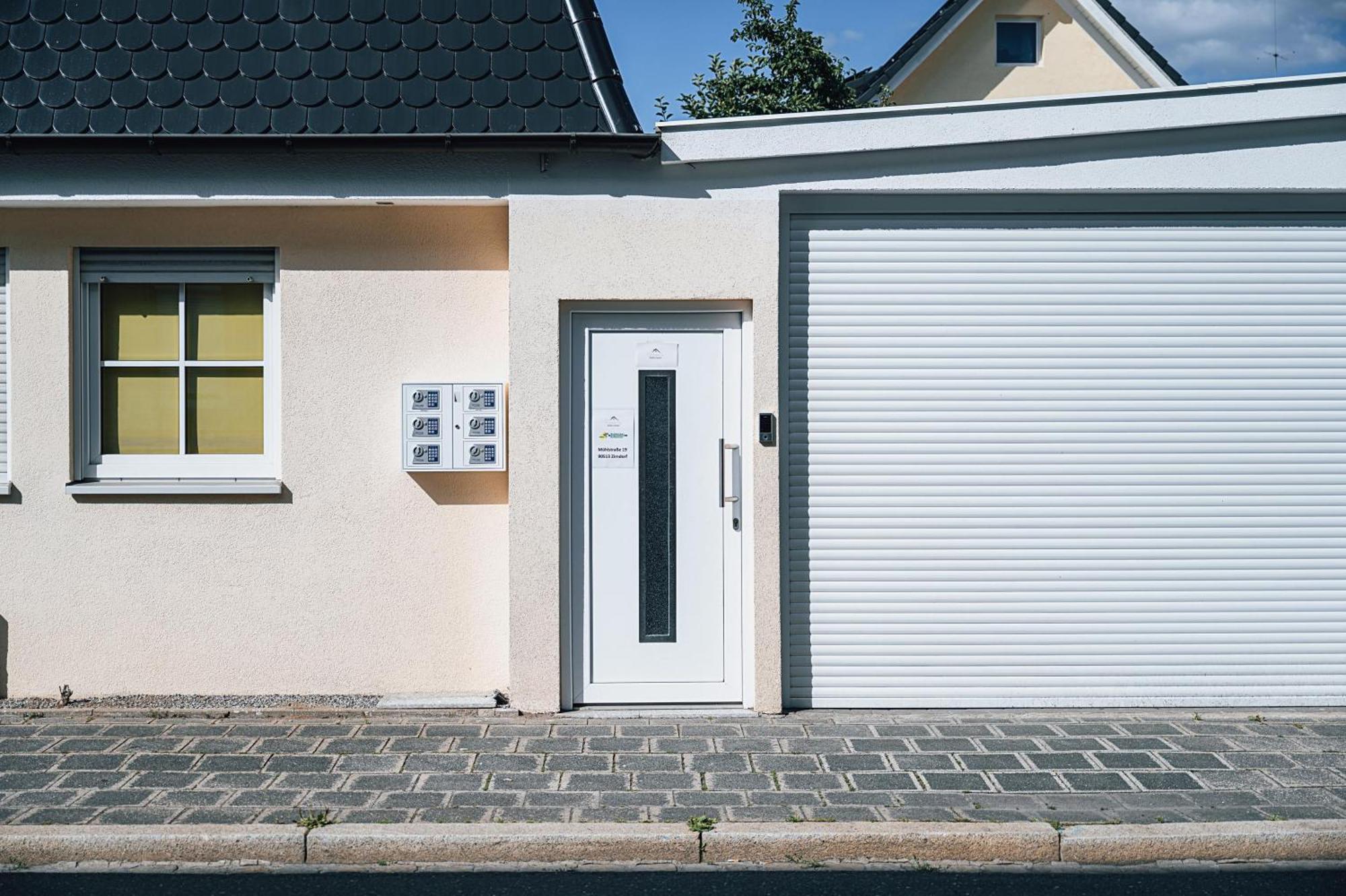 Ferienwohnung Schleicher Mit Klimaanlage Zirndorf Extérieur photo